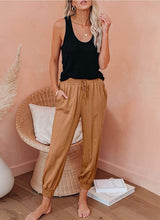 Load image into Gallery viewer, The Cableknit